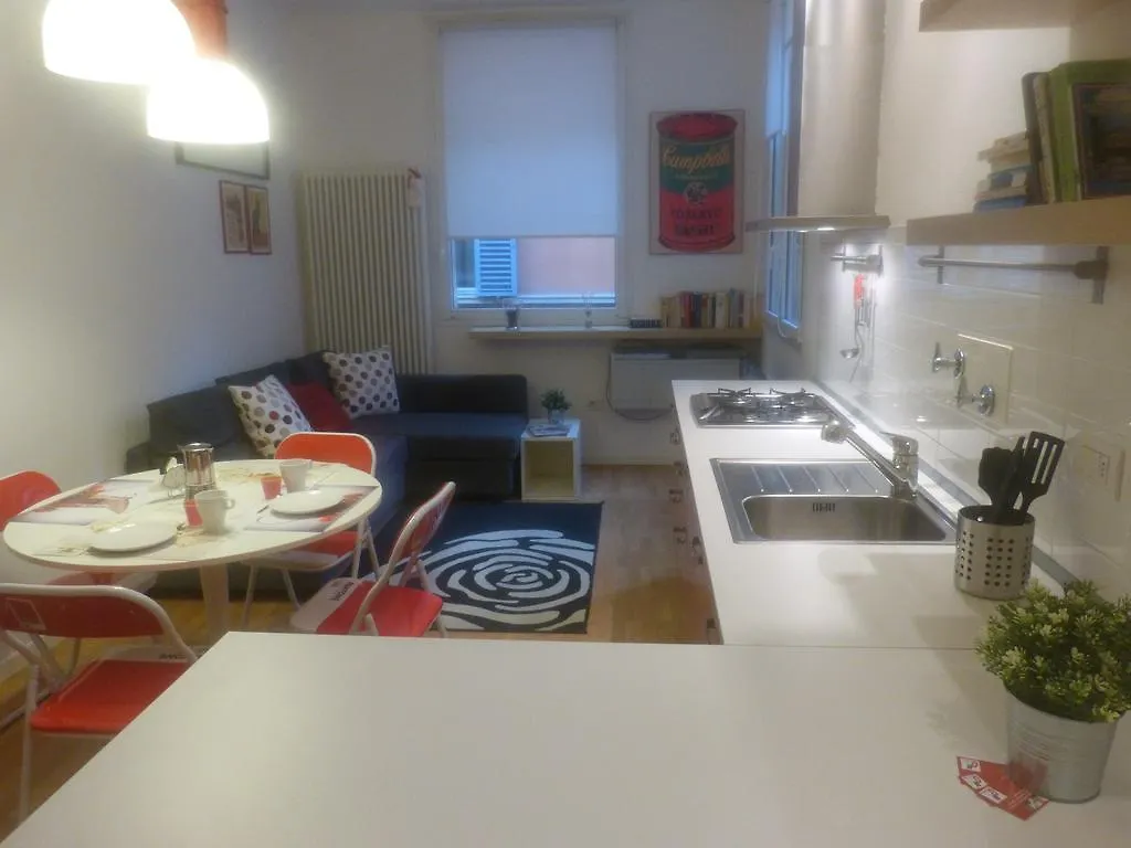 Appartamento Suite Parigi 15 Bologna